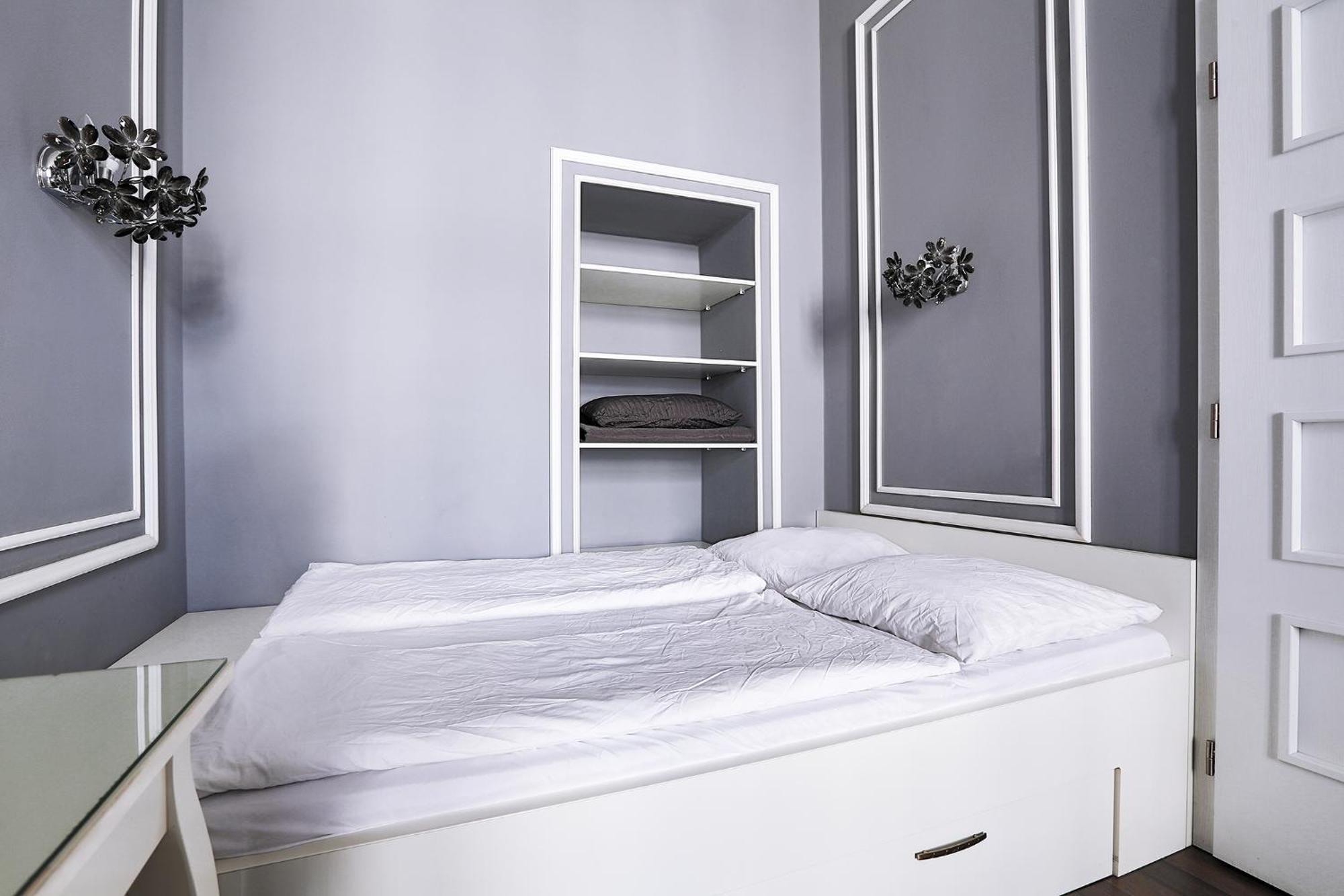 Two-bedroom Haven In The Old Town * Прага